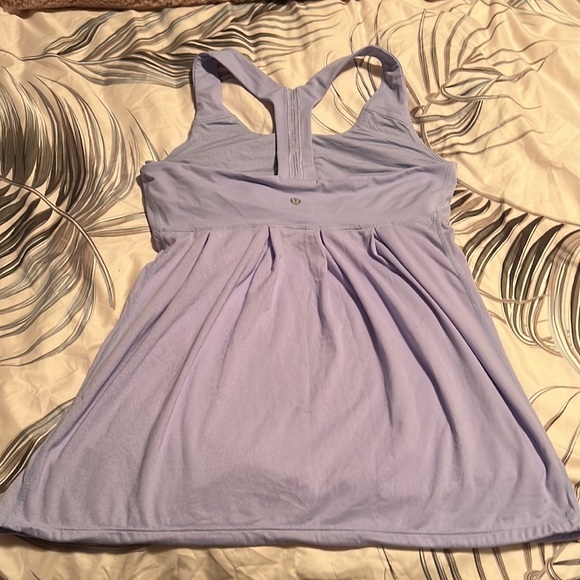 Lululemon top with built in sports bra - Picture 2 of 2